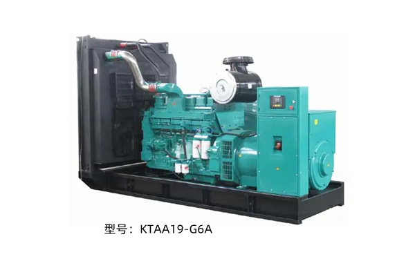 500KW康明斯柴油發(fā)電機(jī)組KTAA19-G6A.png